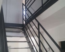 Escalier limon en plat droit avant et après